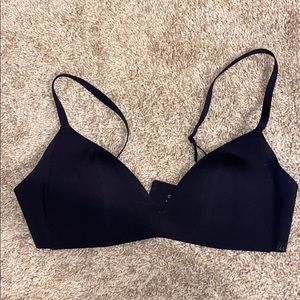 Lululemon take shape bra